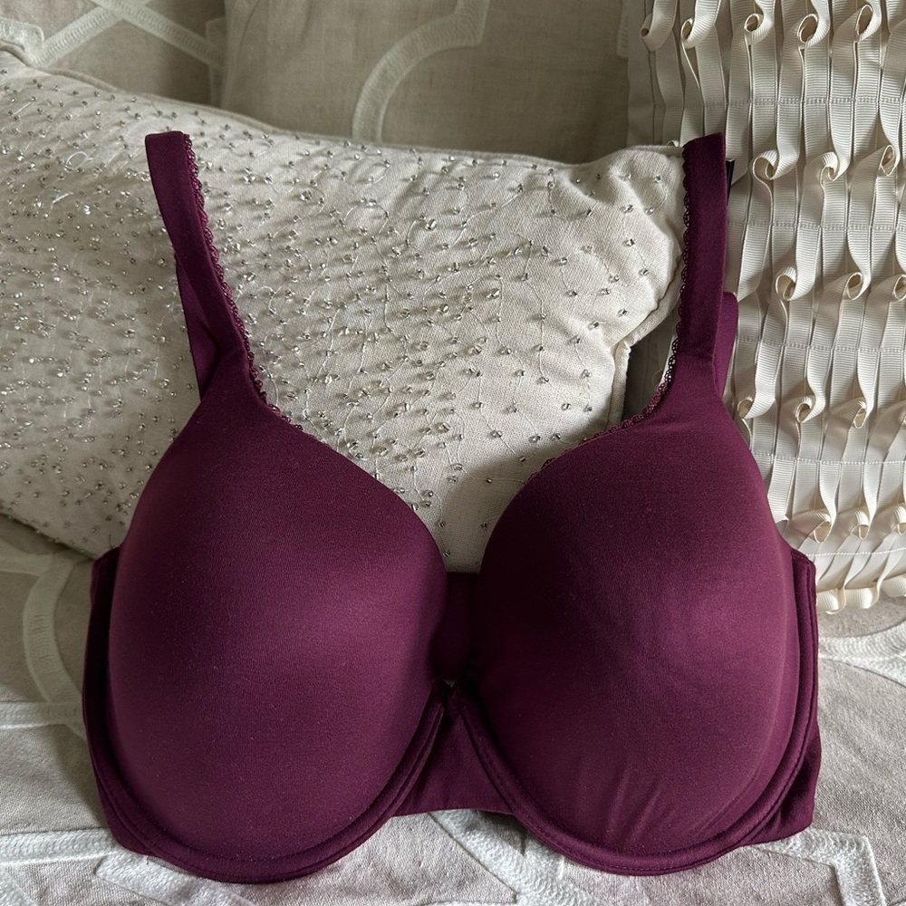 Body by Victoria Bra 34DDD